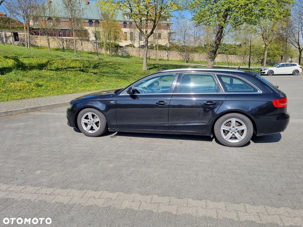 Audi A4 Avant 2.0 TDI DPF S line Sportpaket (plus) - 4