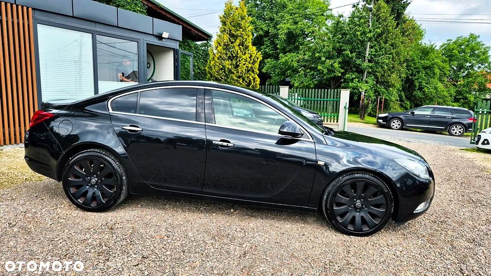 Opel Insignia 1.4 T Cosmo S&S - 9