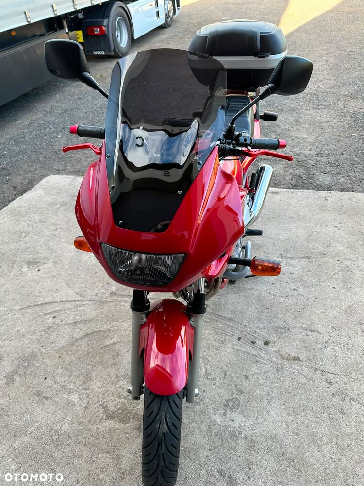 Yamaha XJ - 24