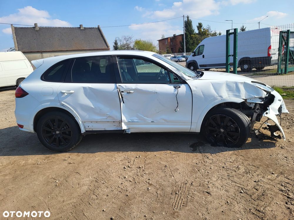 Porsche Cayenne Platinum Edition - 28