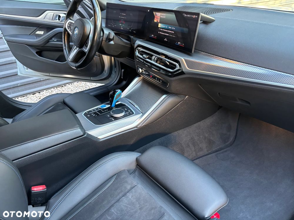 BMW i4 80.7kWh eDrive 40 M Sport - 17