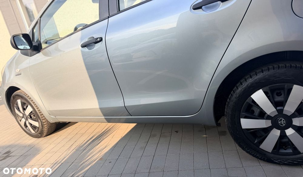 Toyota Yaris 1.0 VVT-i Cool Edition - 37
