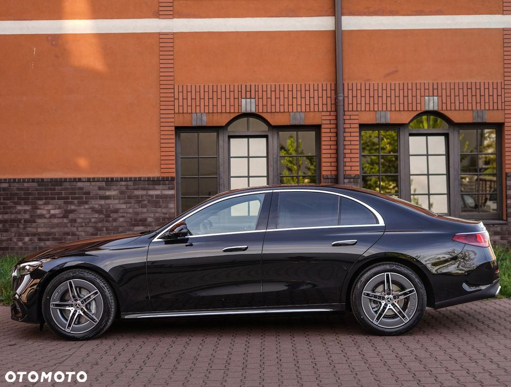 Mercedes-Benz Klasa E 220 d 4-Matic AMG - 19