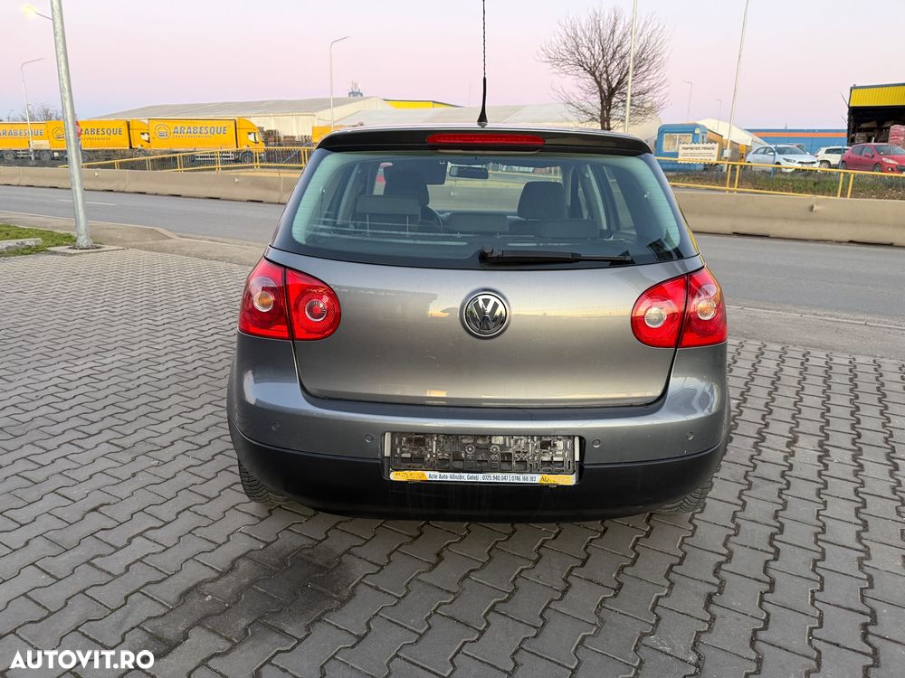 Volkswagen Golf 1.9 TDI DPF Tour - 23