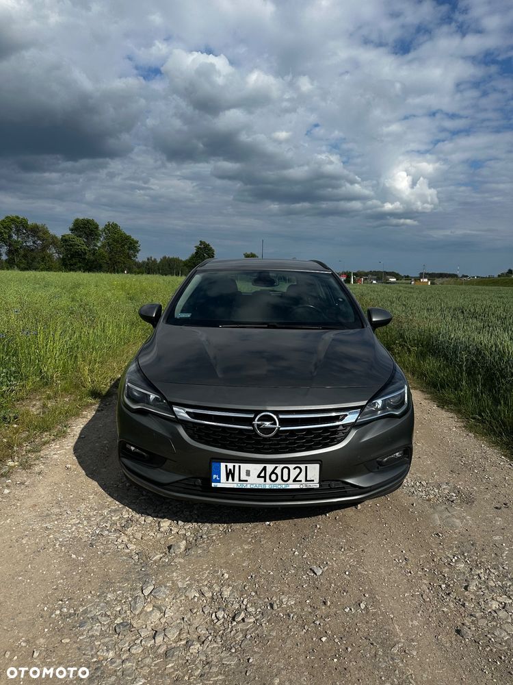 Opel Astra 1.6 CDTI Dynamic S&S - 2