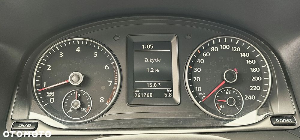 Volkswagen Caddy Bussines - 33