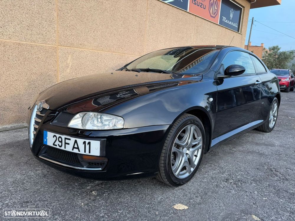 Alfa Romeo GT 1.9 JTD M-JET Blackline - 2