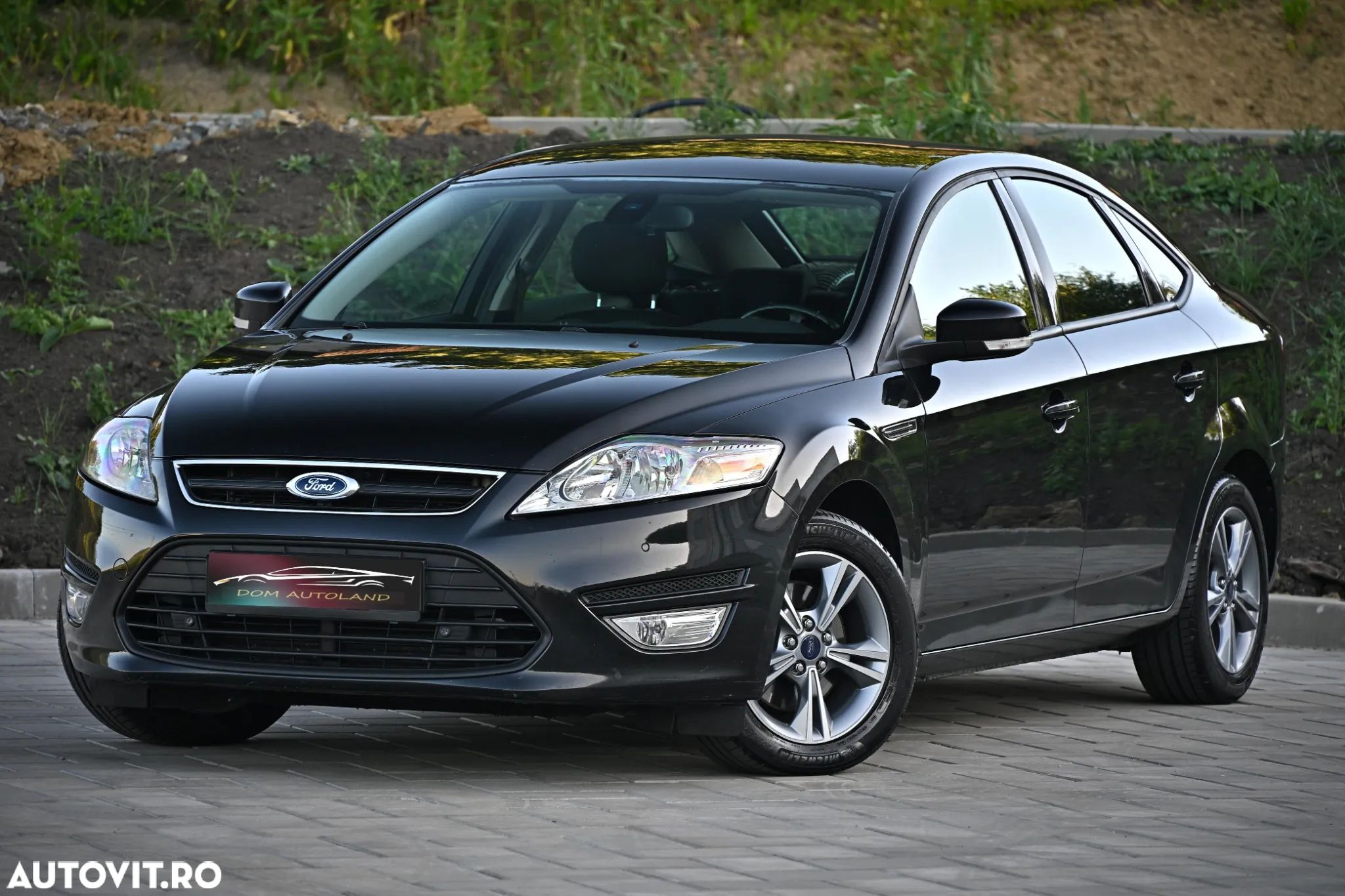 Ford Mondeo 1.6 TDCi Ambiente - 1