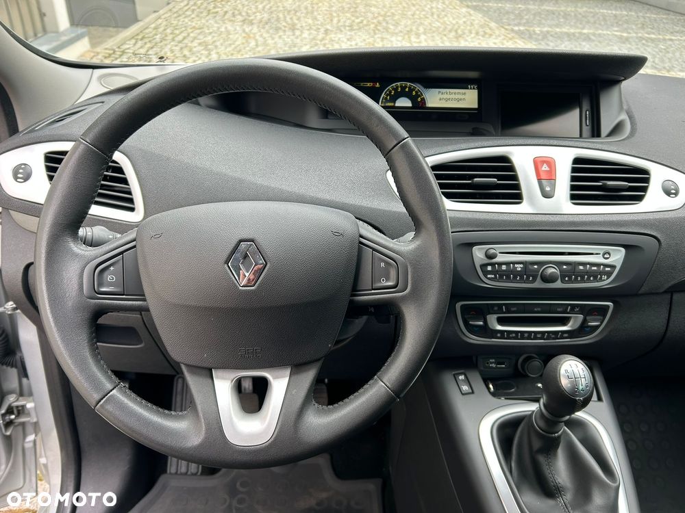 Renault Scenic 1.6 16V 110 Authentique - 18