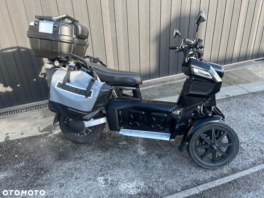 iamelectric iTank - 3