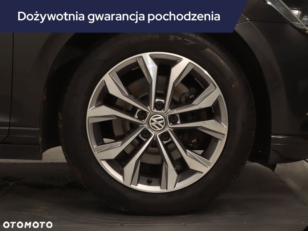 Volkswagen Passat Variant - 17