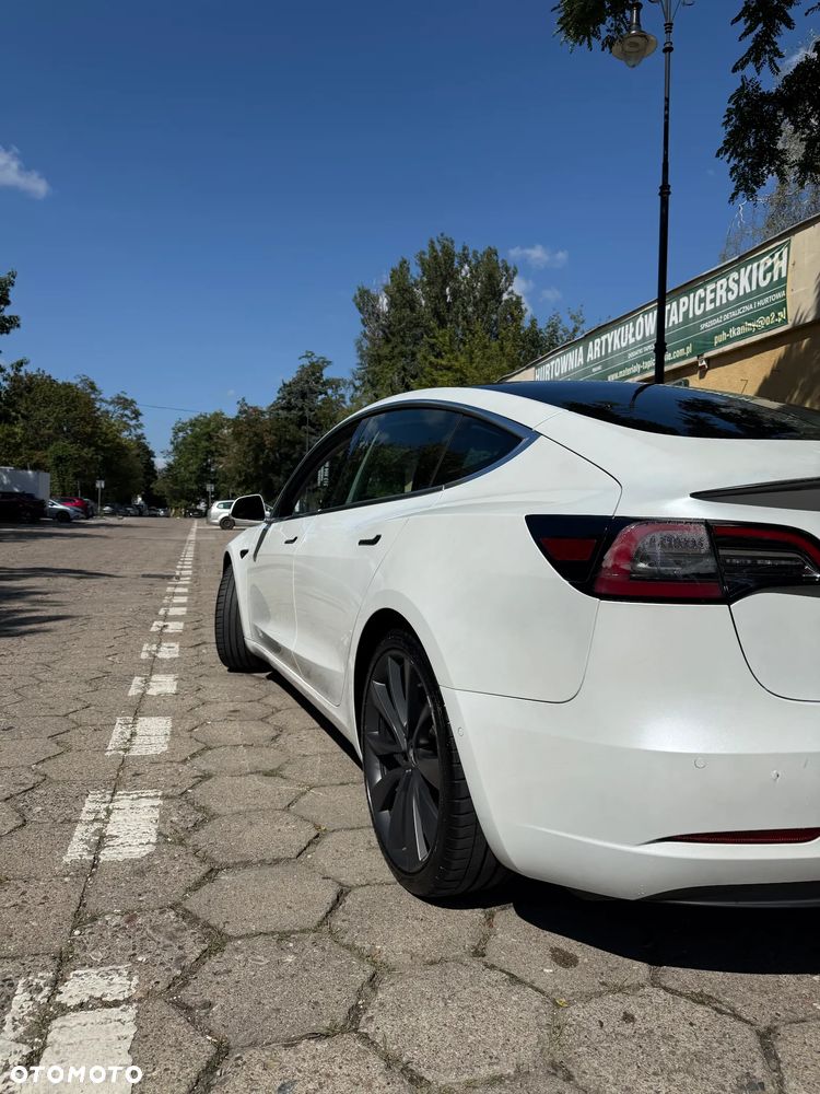 Tesla Model 3 Performance AWD - 2