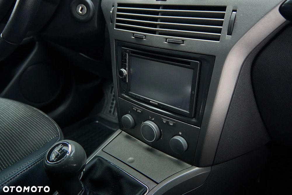 Opel Astra 2.0 T Sport - 9