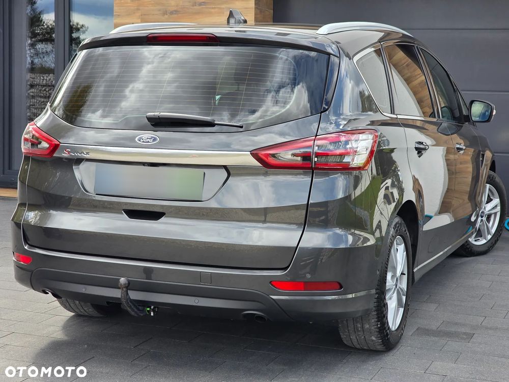 Ford S-Max 2.0 EcoBlue Titanium - 24