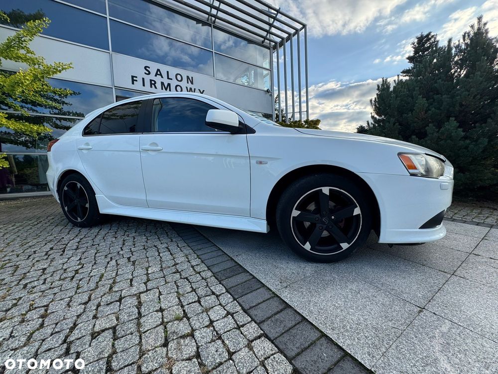 Mitsubishi Lancer 1.6 Invite - 8