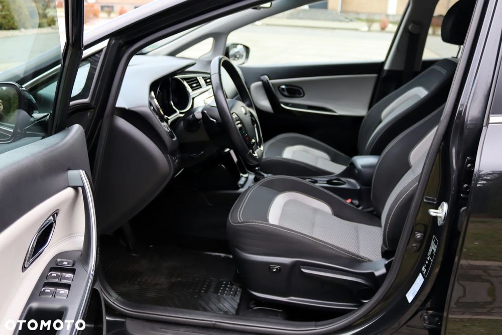 Kia Ceed 1.6 GDI DCT Platinum Edition - 21