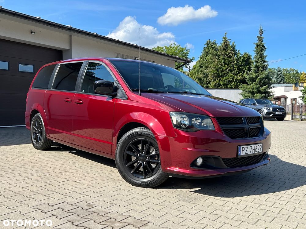 Dodge Grand Caravan - 22