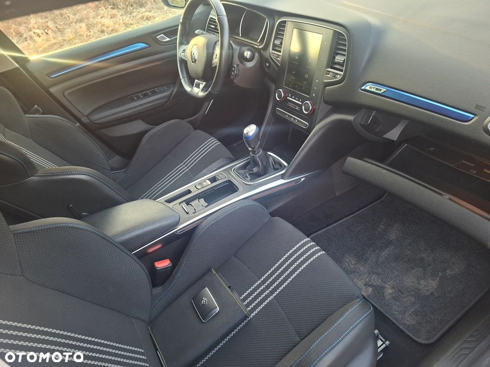 Renault Megane TCe 140 GPF GT LINE - 12