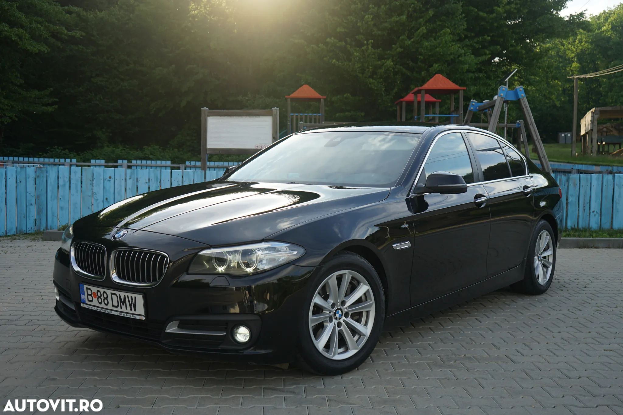 BMW Seria 5 520d EfficientDynamics Edition AT - 1