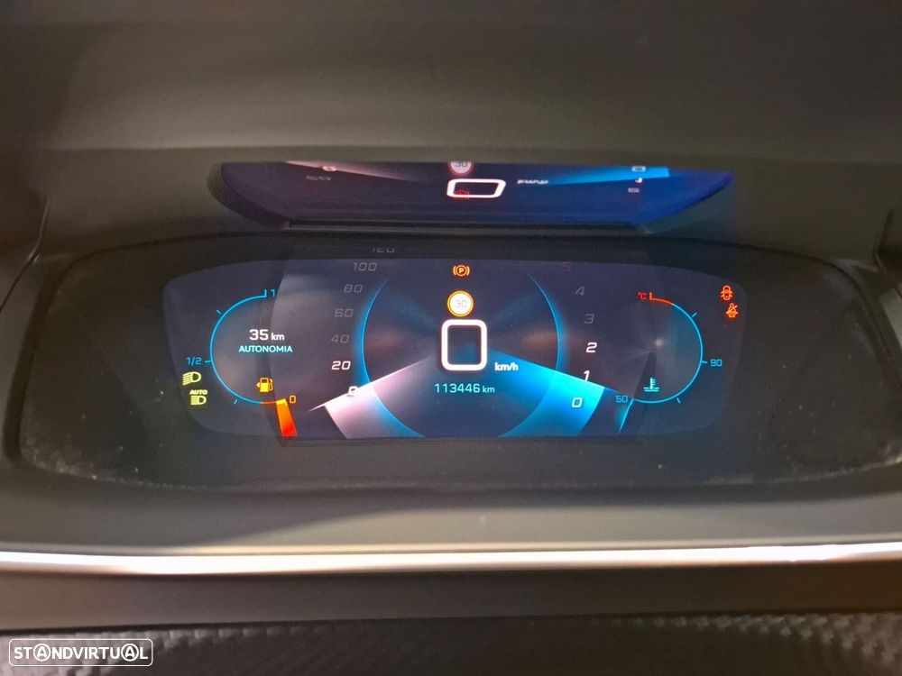 Peugeot 2008 1.5 BlueHDi GT - 18