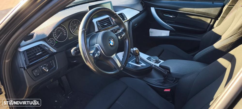 BMW 318 d Auto Line Sport - 4