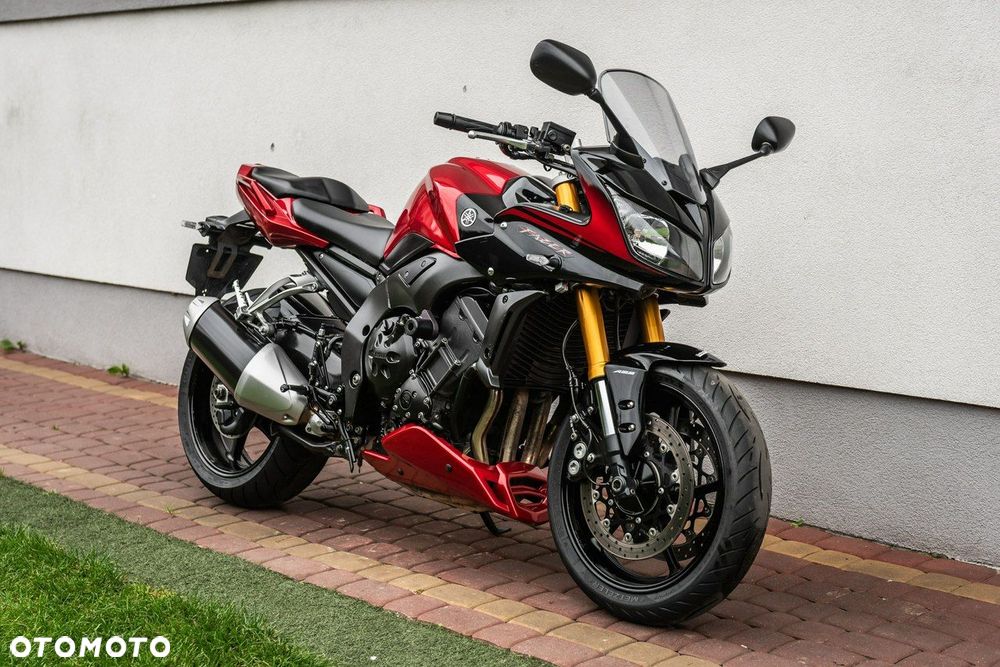 Yamaha FZ - 2