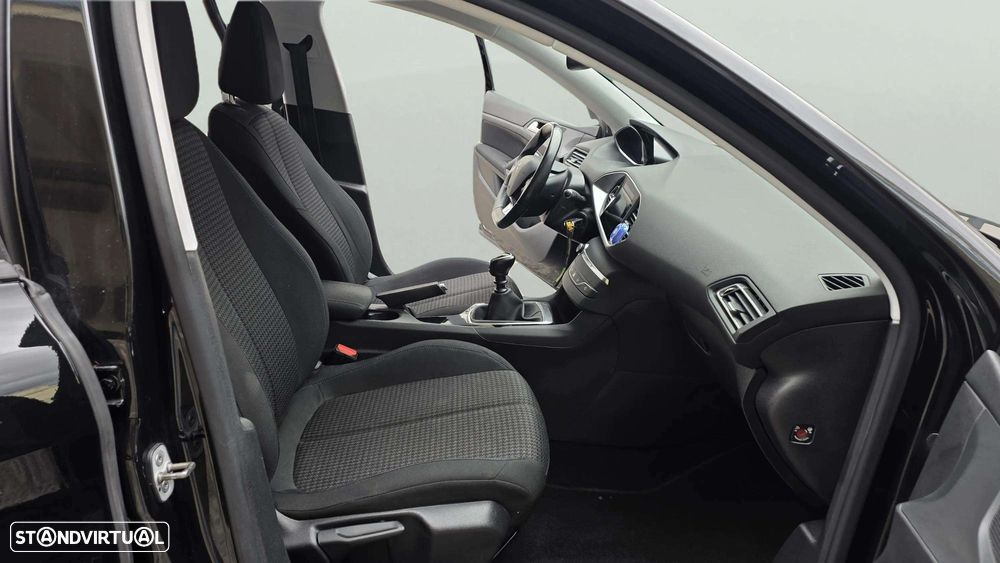 Peugeot 308 SW 1.5 BlueHDi Style - 14