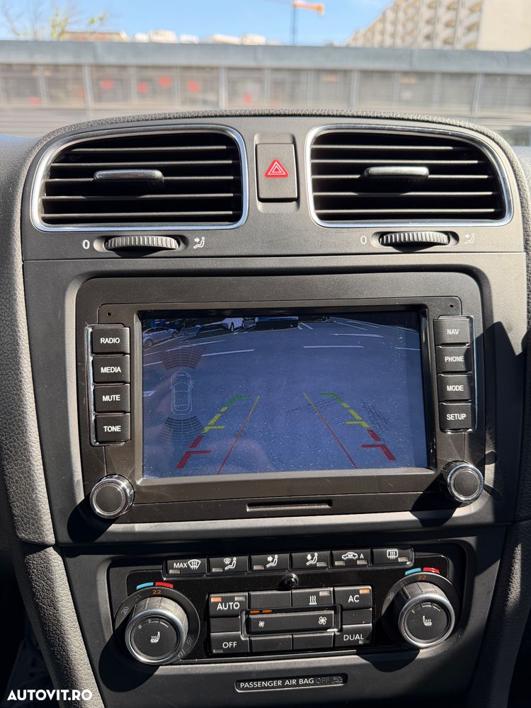 Volkswagen Golf - 16