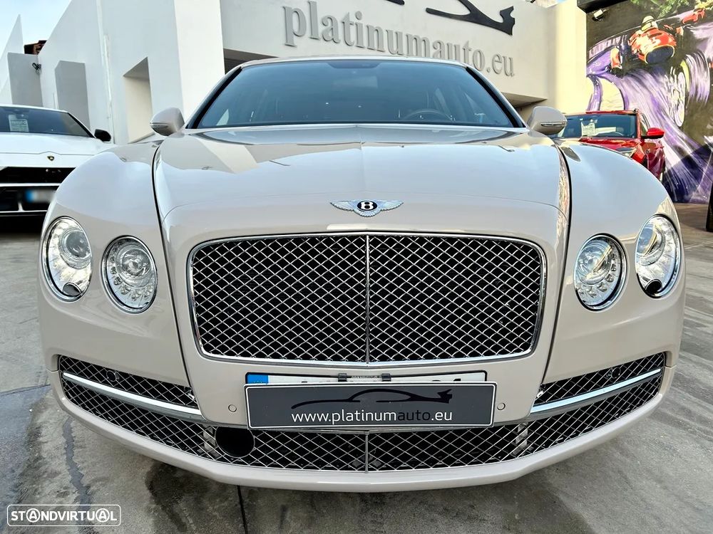 Bentley Continental Flying Spur - 8
