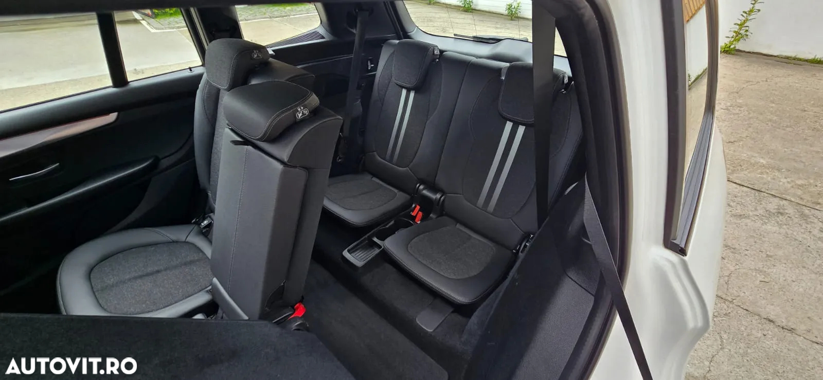 BMW Seria 2 220i AT - 21