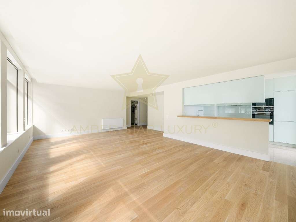 Apartamento T3 em Prédio de Requinte no Porto! - Grande imagem: 3/31