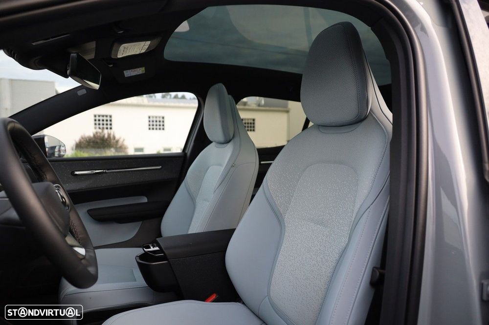 Volvo EX30 69 kWh Twin Motor Ultra - 9