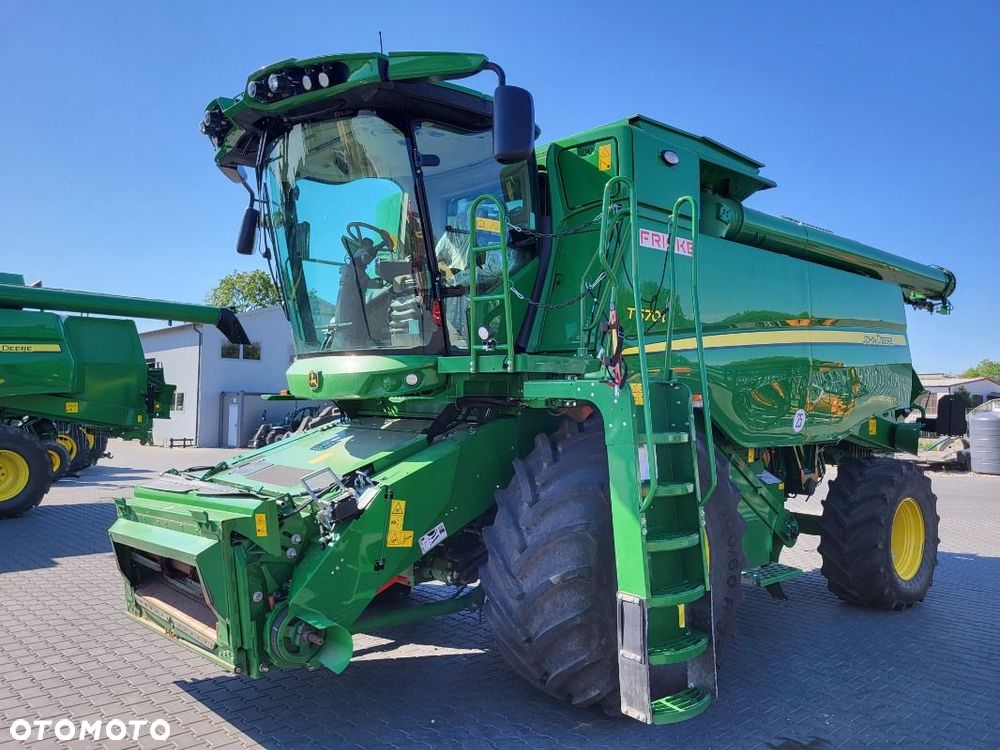 John Deere T 670 i - 3