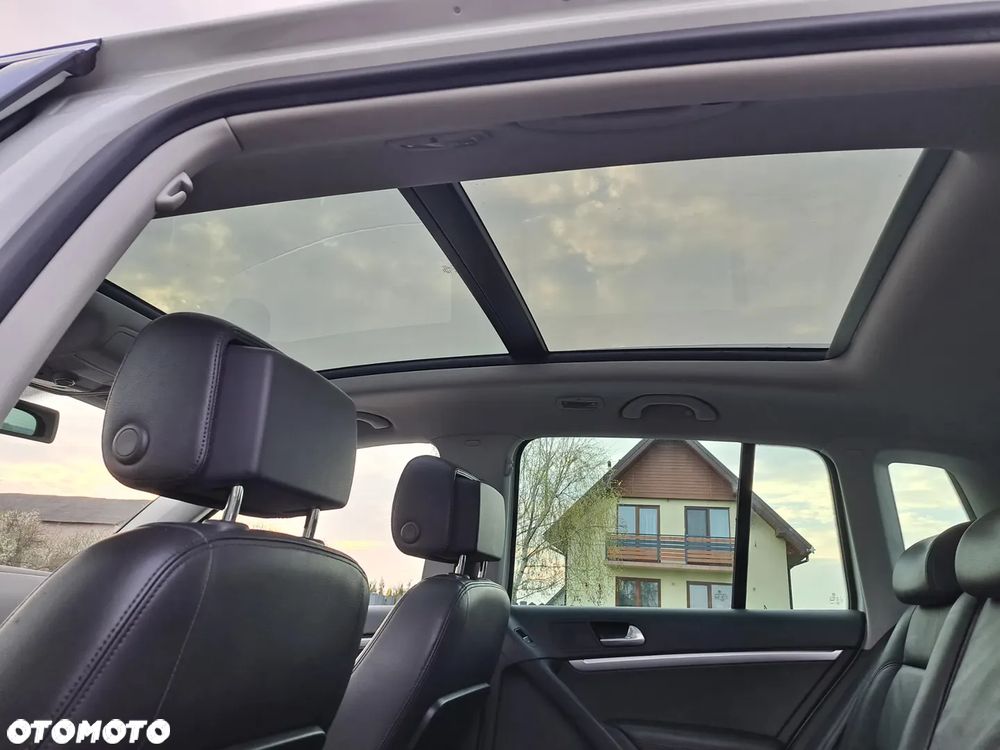 Volkswagen Tiguan 2.0 TDI SCR 4MOTION BlueMotion Technology DSG Lounge Sport & Style - 14