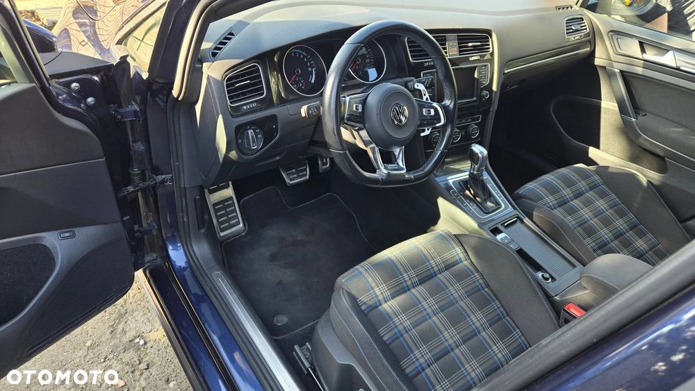 Volkswagen Golf 1.4 GTE Plug-In-Hybrid DSG - 18