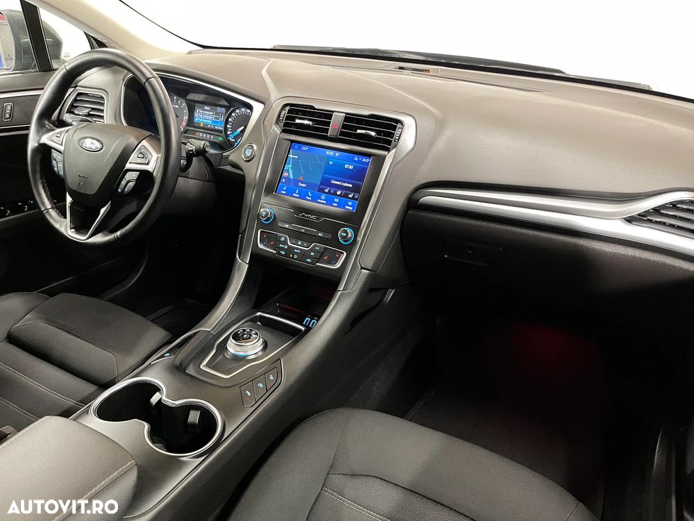 Ford Mondeo 2.0 TDCI Aut. Trend - 9