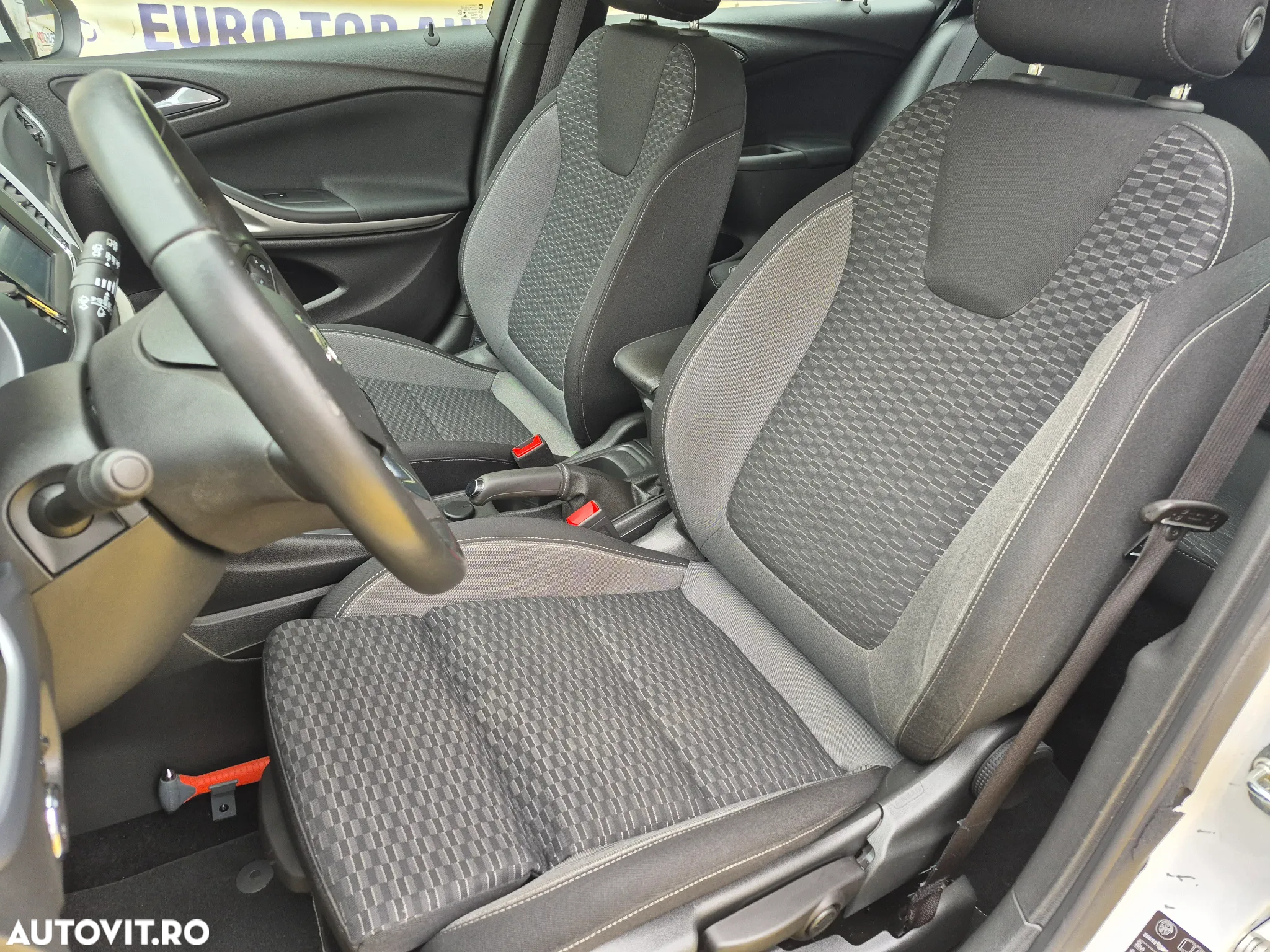 Opel Astra 1.6 CDTI ECOTEC Start/Stop Cosmo - 10