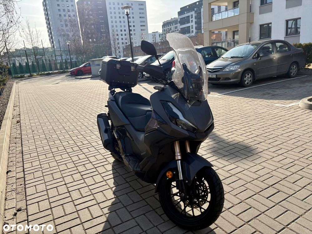 Honda ADV350 - 5