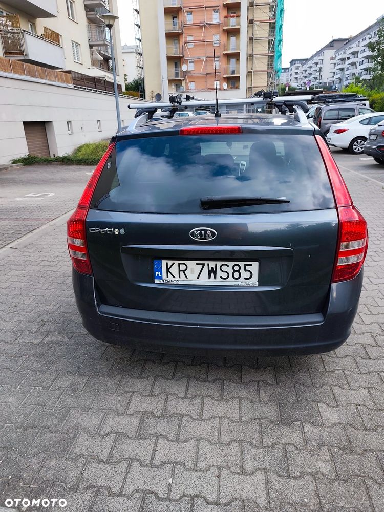 Kia Ceed 1.6 Comfort - 10
