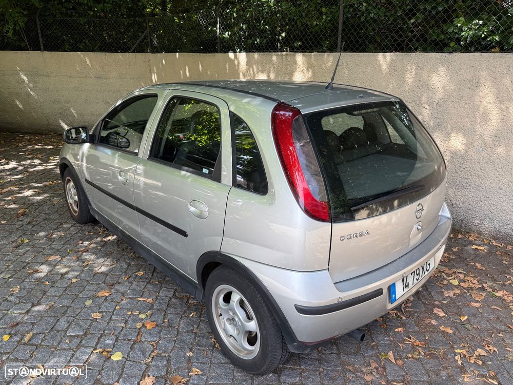 Opel Corsa 1.2 16V Cosmo - 1