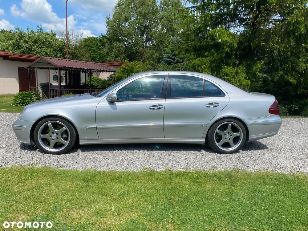 Mercedes-Benz Klasa E 500 T Avantgarde - 3