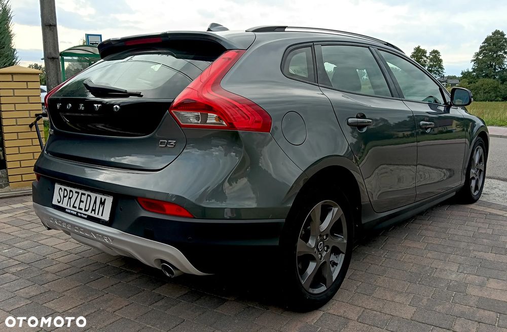 Volvo V40 Cross Country D3 Momentum - 7