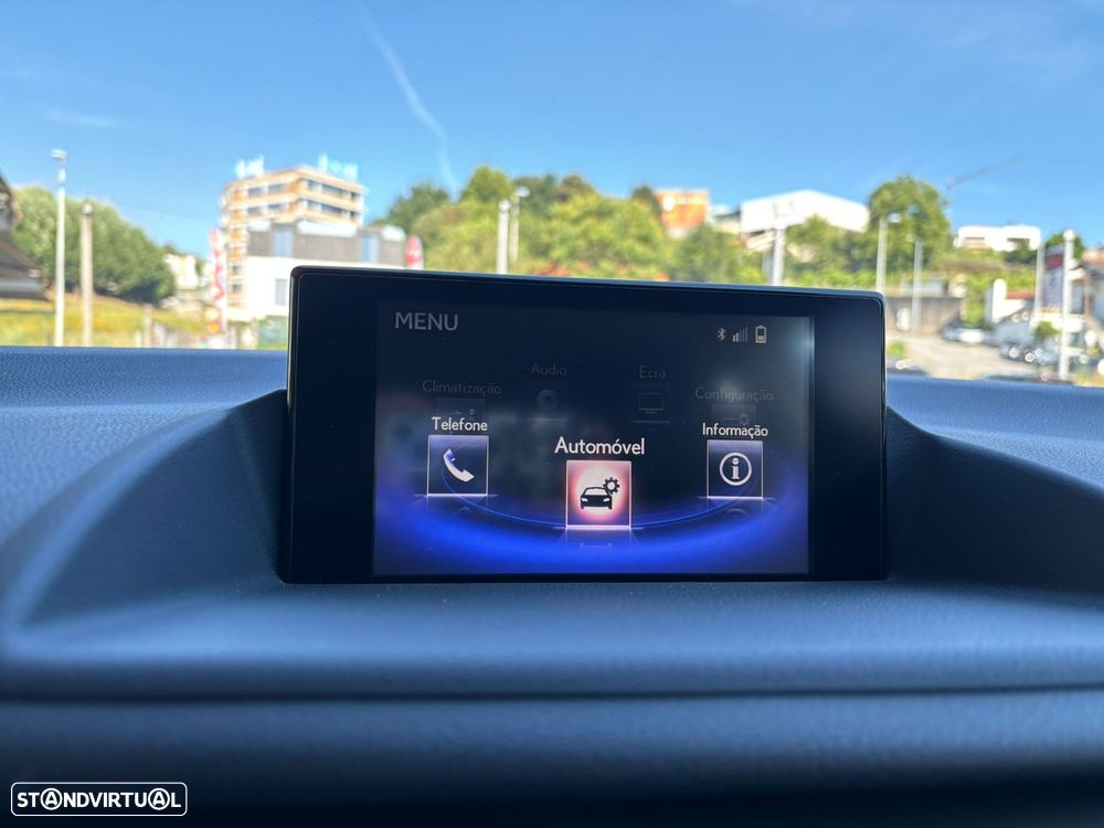 Lexus CT 200h Executive+ - 14
