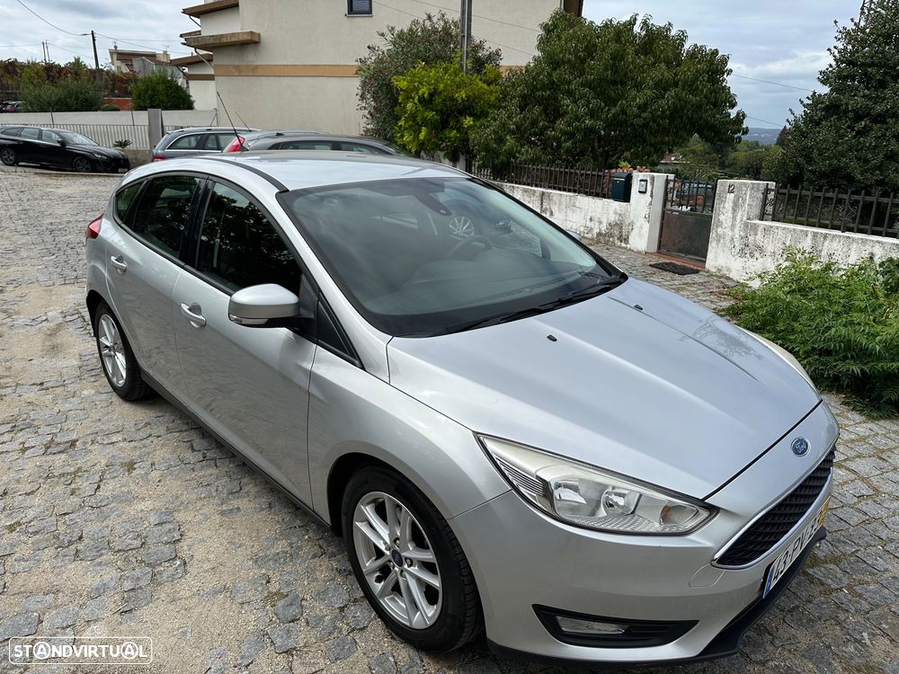 Ford Focus 1.5 TDCi ST-Line - 24