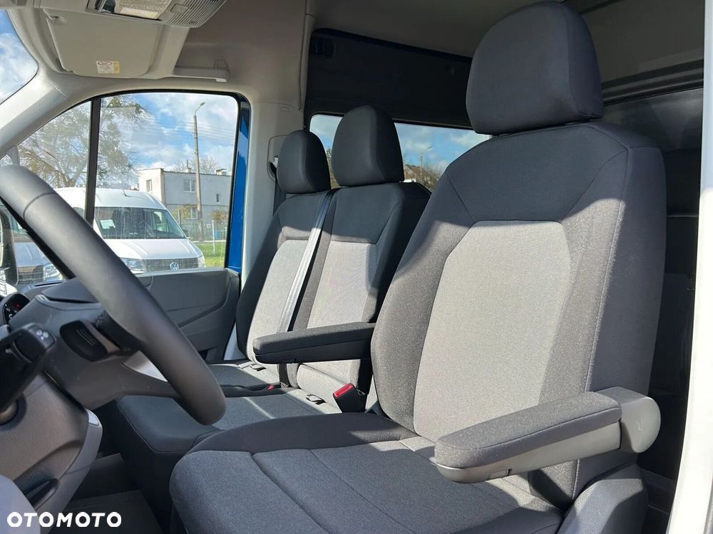 Volkswagen Crafter 35 Brygadówka/Fugron/AUTOMAT/L4H3, 2.0BiTDI 177KM, 4490mm, Wysoki dach, r.o. 4490 - 19