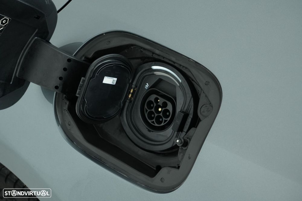 Mercedes-Benz C 300 de AMG Line - 19