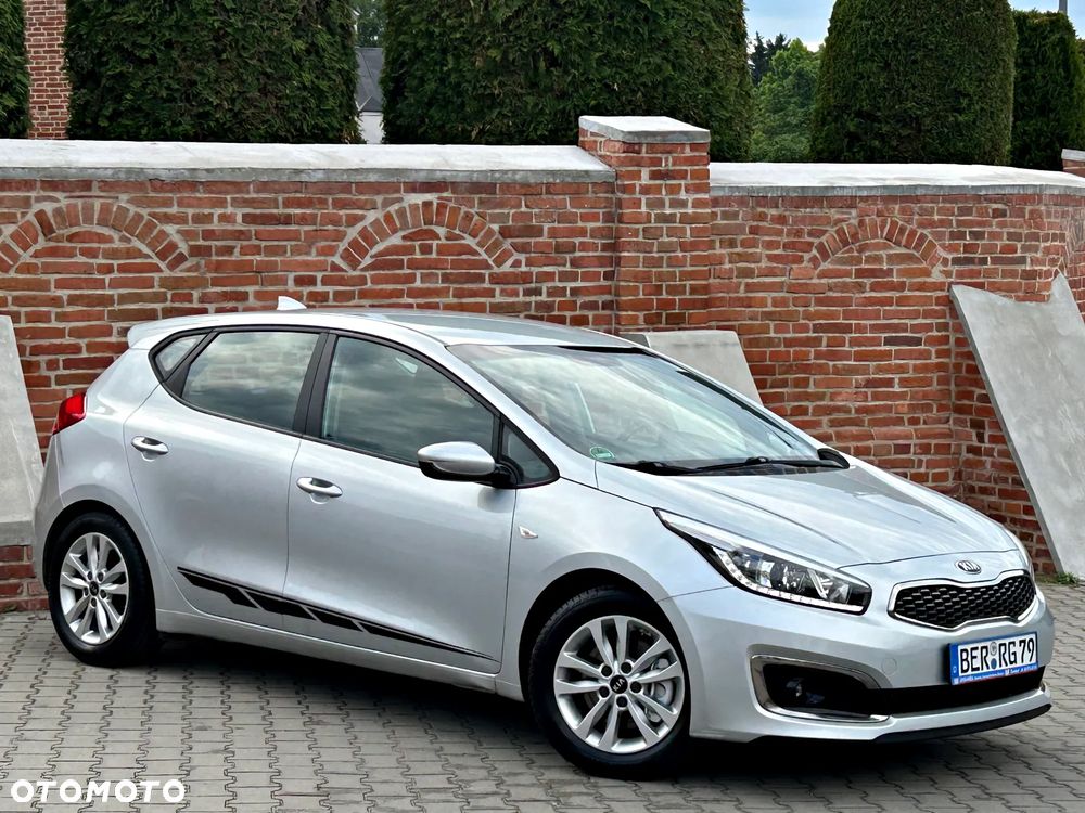 Kia Ceed 1.4 S - 9