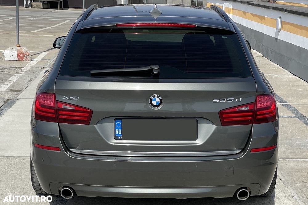 BMW Seria 5 535d xDrive Touring Aut. Luxury Line - 12