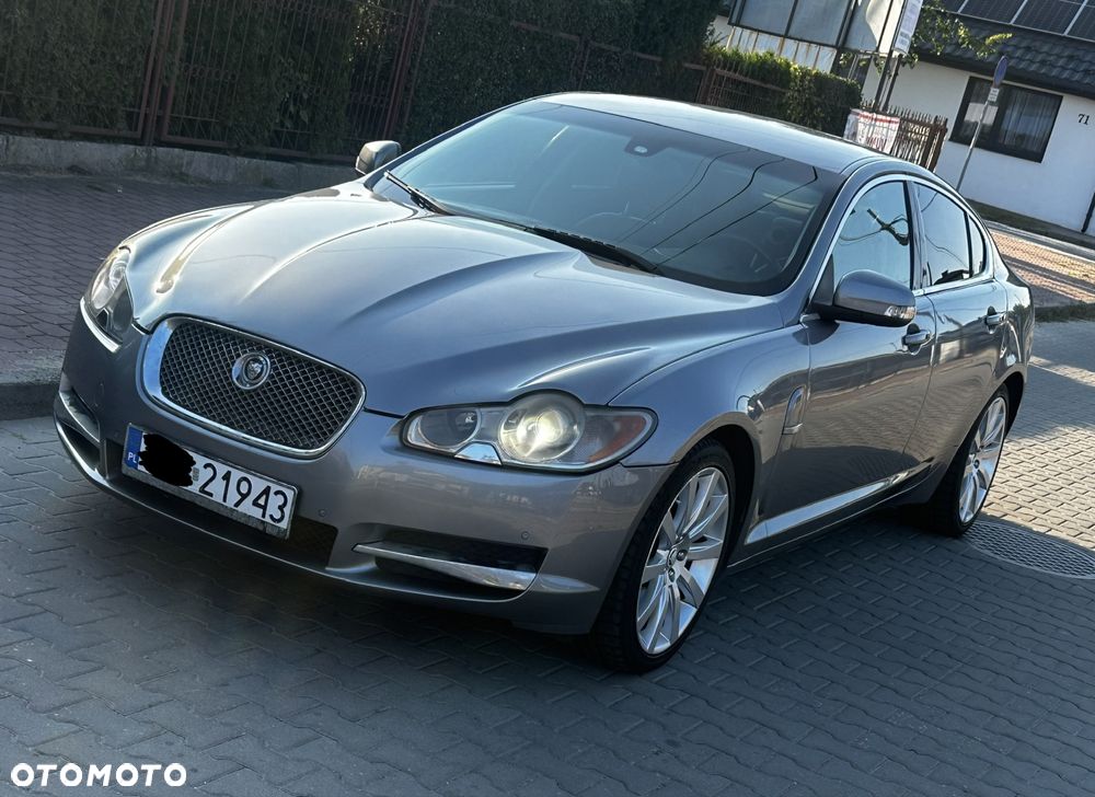 Jaguar XF - 5