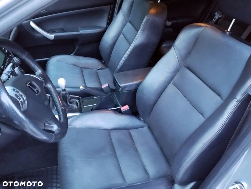 Honda Accord 2.0 i Sport - 12